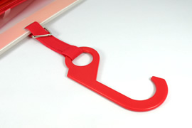 しっかりフックでどこでも壁掛け