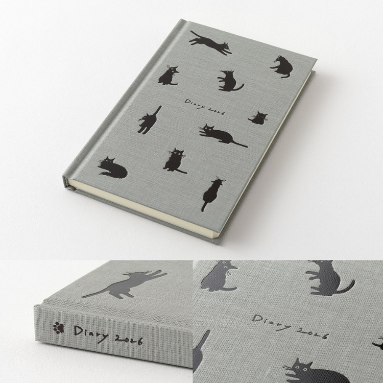 生粋の猫好きであるイラストレーター小泉さよさんによって描かれた「ネコ柄」は、猫好きにはたまらないダイアリーです。