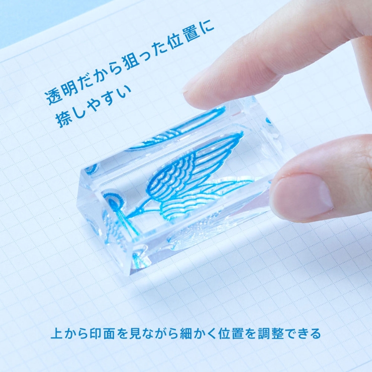 並べて捺したり、総柄にしたりなどアレンジがしやすいです。