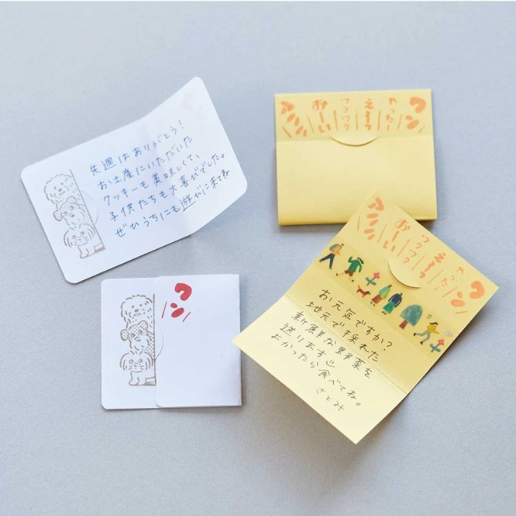 スタンプを捺した後にペンで文字を書くこともおすすめ。