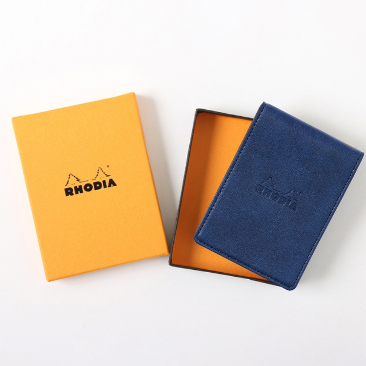 <b>ロディアのボックス入りなのでギフトにも最適</b>ブランド純正オレンジのギフトボックス付きなので贈り物にしても喜んでいただけますよ。